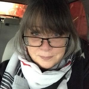 Meet your Posher, Janis